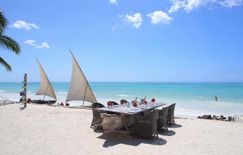 Sultan Sands Island Resort image 33