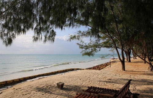 Sultan Sands Island Resort image 36